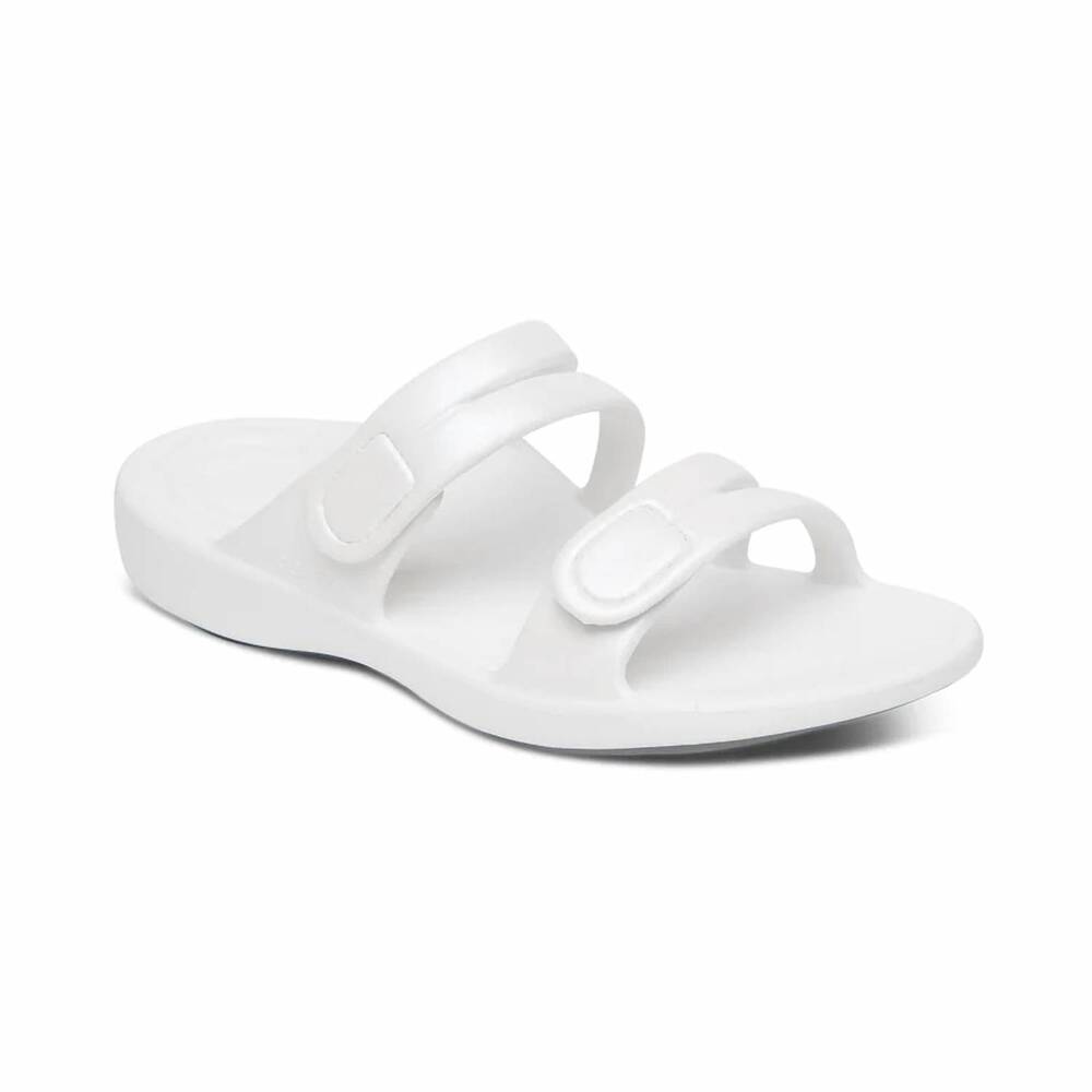 NEW AETREX women's janey sport slides in white